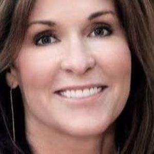 Meet your Posher, Anne boone